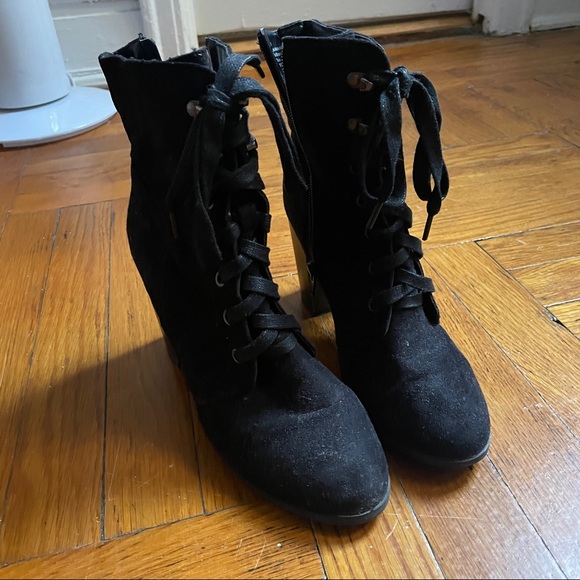 Lace up booties black faux suede - Picture 2 of 4